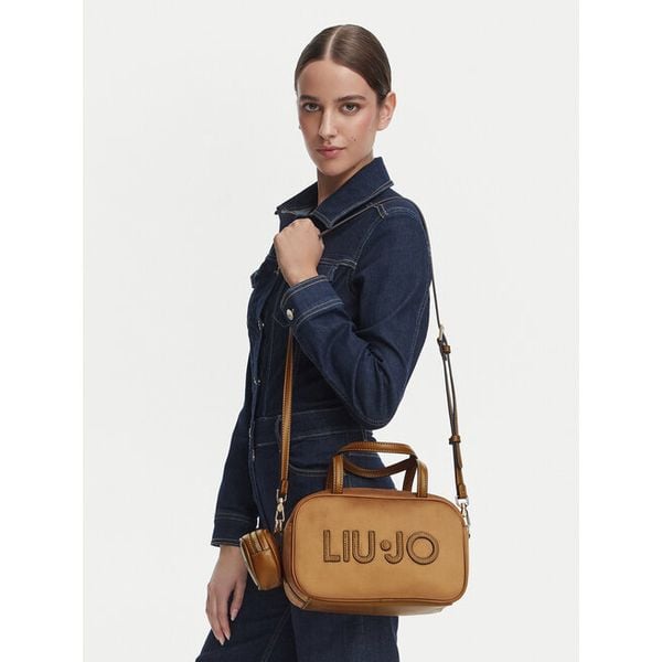 Torebka Liu Jo. Brązowe torebki klasyczne damskie Liu Jo, bez wzorów, bez dodatków. Za 559.99 zł.