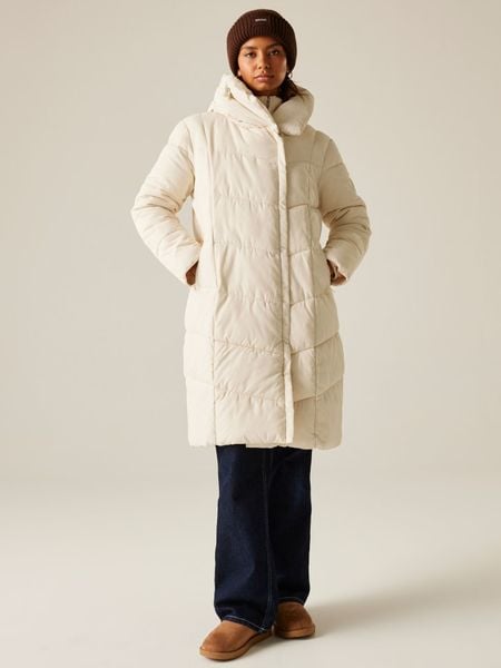 Regatta Płaszcz pikowany "Nurie" w kolorze kremowym rozmiar: 40. Brązowe płaszcze damskie Regatta, bez wzorów. Za 213.18 zł.