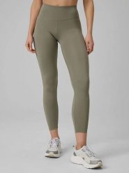 4F Legginsy sportowe w kolorze khaki rozmiar: M. Brązowe legginsy damskie 4f, m, bez wzorów, z materiału, z podwyższonym stanem, outdoorowe. Za 62.99 zł.