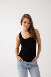 TOP AGNES CZARNY XL - Flawless. Czarne topy damskie Flawless, uniwersalny, bez wzorów, z bawełny, bez kołnierzyka. Za 160.00 zł.