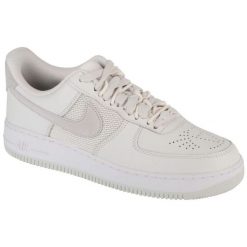 Buty Nike Air Force 1 Low x Slam Jam DX5590-100 białe. Białe buty sportowe na co dzień męskie z gumy, bez zapięcia, do koszykówki, nike air force. Za 996.83 zł.