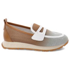 Biało-Brązowe Półbuty Hispanitas Eleganckie Wsuwane Obuwie Damskie. Białe półbuty damskie Hispanitas, bez wzorów, eleganckie, bez obcasa. Za 599.00 zł.