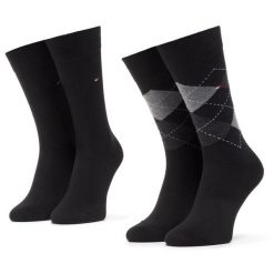 Skarpety długie Tommy Hilfiger. Czarne skarpetki męskie Tommy Hilfiger, bez wzorów. Za 54.99 zł.