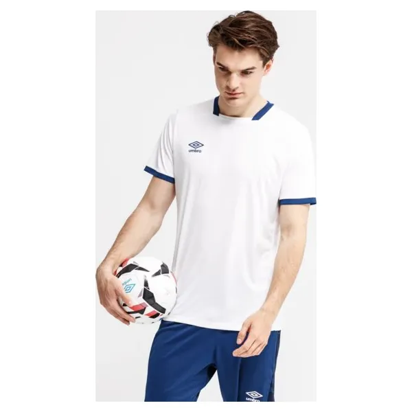 Umbro Koszulka Ss Capital Jersey , biały, rozmiar M. Białe t-shirty sportowe męskie Umbro, m, z jersey, bez ramiączek. W wyprzedaży za 59.99 zł.