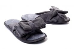 INBLU 155D 111 szary, kapcie/klapki damskie. Szare klapki damskie Inblu, bez wzorów, bez obcasa. Za 64.99 zł.