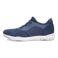 Geox tenisówki męskie Nebula S 40 ciemnoniebieskie. Niebieskie trampki i tenisówki męskie Geox, bez wzorów, bez zapięcia. W wyprzedaży za 415.00 zł.