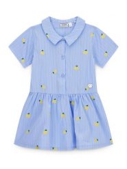 Guess Sukienka koszulowa K6GK04 WEH20 Niebieski Regular Fit. Niebieskie sukienki dziewczęce Guess, z aplikacjami, z bawełny, bez ramiączek. Za 264.99 zł.