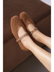 C'M Baleriny w kolorze jasnobrązowym z paskiem rozmiar: 36. Brązowe baleriny damskie C'M, bez wzorów, bez obcasa. Za 86.99 zł.