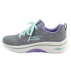 Buty Skechers Go Walk Arch Fit 2.0 125311/GYLV szare. Szare buty sportowe na co dzień damskie bez wzorów, z gumy, trekkingowe. Za 432.01 zł.