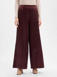 Y.A.S Spodnie - YASTira Kobiety Sztuczne włókno czerwony wypukły wzór tkaniny, 34. Czerwone spodnie materiałowe damskie Y.A.S, bez wzorów, z tkaniny. Za 349.95 zł.