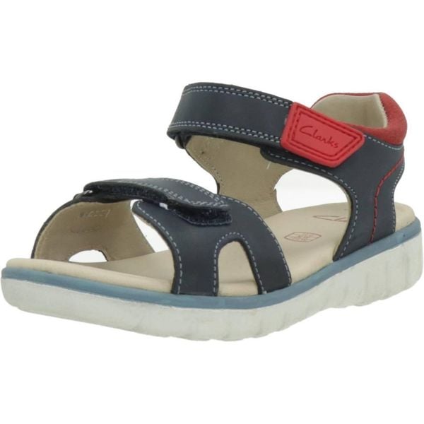 Sandały CLARKS ROAM SURF K Niebieski. Niebieskie sandały damskie Clarks, ze skóry, bez zapięcia. Za 152.99 zł.
