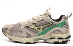 Buty Mizuno Wave Rider 10 Premium. Szare obuwie do biegania damskie Mizuno, mizuno wave. Za 659.99 zł.