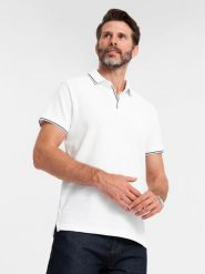 Koszulka męska polo z dzianiny pique bez guzików - biała V1 - Rozmiar: XXL. Białe koszulki polo męskie Ombre Clothing, m, z aplikacjami, z bawełny, bez ramiączek. W wyprzedaży za 39.99 zł.