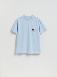 T-shirt comfort z nadrukiem - jasnoniebieski. Niebieskie t-shirty męskie Reserved, l, bez wzorów, z bawełny, bez kołnierzyka. Za 59.99 zł.