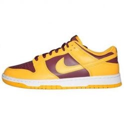 Buty do chodzenia męskie Nike Dunk Low Retro. Żółte buty sportowe na co dzień męskie Nike, z gumy, bez zapięcia, trekkingowe. Za 567.00 zł.