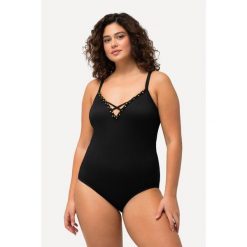 Damski Kostium kąpielowy tasiemka z koralikami struktura miękkie miseczki. Czarne stroje jednoczęściowe damskie Ulla Popken, plus size, bez wzorów, plus size. W wyprzedaży za 203.99 zł.