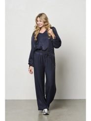 &Co Woman Bluzka "Marbelle" w kolorze granatowym rozmiar: L. Niebieskie bluzki damskie &Co Woman, l, bez wzorów, bez kołnierzyka, bez ramiączek. Za 196.70 zł.