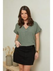 Curvy Lady Lniana koszulka w kolorze khaki rozmiar: 44/46. Brązowe bluzki damskie Curvy Lady, bez wzorów, ze lnu, klasyczne, bez kołnierzyka, bez ramiączek. Za 118.56 zł.