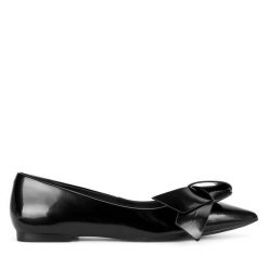 Baleriny GINO ROSSI. Czarne baleriny damskie Gino Rossi, bez wzorów, bez obcasa. Za 299.99 zł.