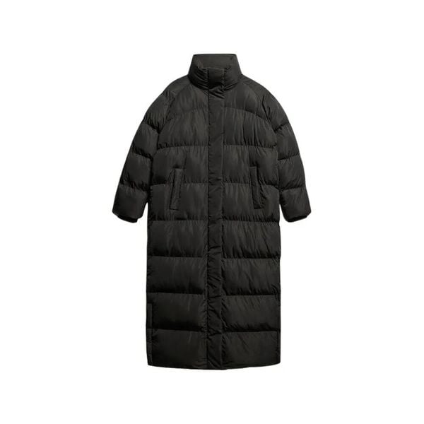 Damska długa kurtka Superdry Ultra. Czarne kurtki damskie Superdry., bez wzorów, bez kaptura. Za 707.50 zł.