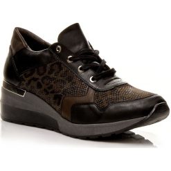 POLSKIE PÓŁBUTY SNEAKERSY NOWY WZÓR PANTERKA N205 SKÓRA CZARNE. Czarne półbuty damskie CALZADO, bez wzorów, ze skóry, bez obcasa. W wyprzedaży za 279.99 zł.