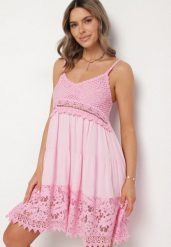 Różowa Rozkloszowana Sukienka w Haftowany Wzór Mavironne. Czerwone sukienki damskie Born2be, na imprezę, s, bez wzorów, eleganckie, bez kołnierzyka, bez ramiączek, mini, rozkloszowane. W wyprzedaży za 87.99 zł.