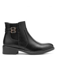 C'M Botki w kolorze czarnym rozmiar: 37. Czarne botki damskie C'M, bez obcasa, bez zapięcia. Za 170.07 zł.