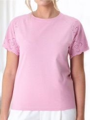 Koszulka z ażurowymi rękawami - różowy. Czerwone t-shirty damskie Sinsay, l, w ażurowe wzory, bez kołnierzyka. Za 25.99 zł.