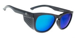 Sportowe okulary przeciwsłoneczne ANETO – kat.4 polaryzowane – MUNDAKA. Czarne okulary przeciwsłoneczne męskie MUNDAKA, z materiału. Za 460.50 zł.