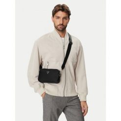 Saszetka Guess. Czarne saszetki męskie Guess. Za 291.99 zł.