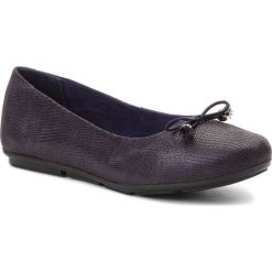 Baleriny LASOCKI OCE-MELA-03. Niebieskie baleriny damskie Lasocki, bez wzorów, ze skóry, bez obcasa. W wyprzedaży za 99.99 zł.