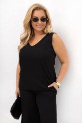 Elegancka bluzka/top satynowy Classy czarny damski do marynarki, garnituru OVERSIZE PLUS SIZE LATO. Czarne bluzki damskie Moda Size Plus Iwanek, plus size, bez wzorów, z elastanu, biznesowe, bez kołnierzyka, plus size, bez ramiączek. Za 139.90 zł.