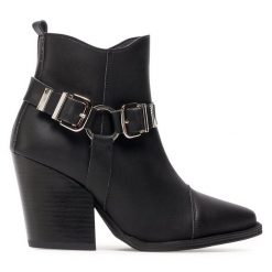 Botki Altercore. Czarne botki damskie Altercore, bez obcasa, na słupku, bez zapięcia. Za 549.99 zł.