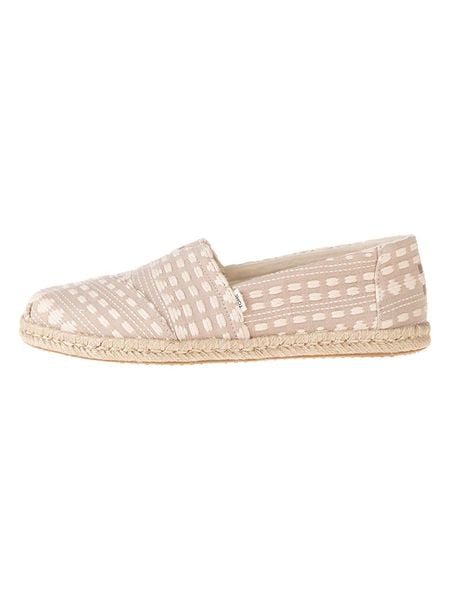 TOMS Espadryle w kolorze szarobrązowym rozmiar: 39. Brązowe espadryle damskie Toms, bez wzorów, bez obcasa. Za 118.84 zł.