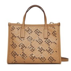 Torebka Tommy Hilfiger. Brązowe torebki klasyczne damskie Tommy Hilfiger, bez wzorów, bez dodatków. Za 419.99 zł.