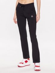 Le Coq Sportif Spodnie dresowe 2310037 Czarny Regular Fit. Czarne spodnie dresowe damskie Le Coq Sportif, s, bez wzorów, z bawełny. Za 329.99 zł.