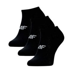 Skarpety damskie 4F 3-pack no-show. Czarne skarpetki damskie 4f, z aplikacjami, z bawełny. Za 42.99 zł.