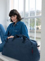 Reisenthel Torba podróżna "Overnighter Plus" w kolorze granatowym - 70 x 38 x 29 cm rozmiar: onesize. Niebieskie torebki klasyczne damskie Reisenthel, bez wzorów, z materiału, bez dodatków. Za 217.99 zł.