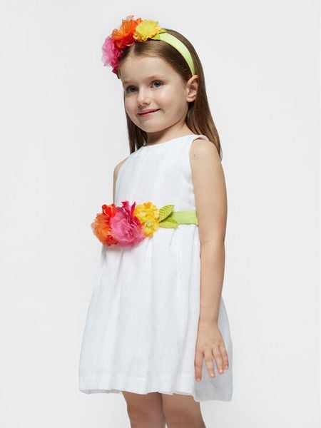 Mayoral Sukienka elegancka 3959 Biały Regular Fit. Białe sukienki dziewczęce Mayoral, bez wzorów, z bawełny, eleganckie, bez ramiączek. Za 169.99 zł.