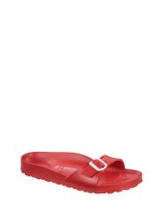 Birkenstock Klapki w kolorze czerwonym rozmiar: 42. Czerwone klapki damskie Birkenstock, bez wzorów, z materiału, bez obcasa. Za 377.74 zł.
