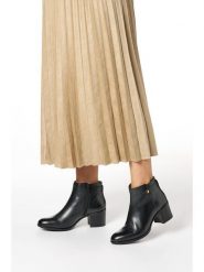 Geox Skórzane botki "New Ascheel" w kolorze czarnym rozmiar: 37. Czarne botki damskie Geox, eleganckie, bez obcasa, bez zapięcia. Za 299.95 zł.