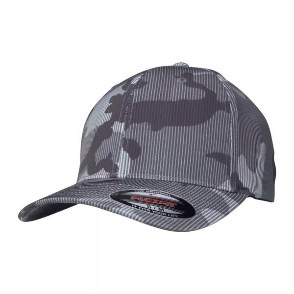 Czapka Z Daszkiem Stripe Camo. Brązowe czapki z daszkiem damskie FLEXFIT, bez wzorów. Za 88.99 zł.