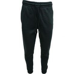 Spodnie DC Shoes Riot, Mężczyźni. Czarne spodnie materiałowe męskie DC Shoes, bez wzorów, z bawełny, sportowe. Za 290.00 zł.