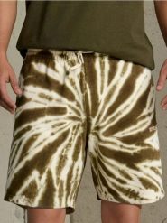 Szorty tie-dye - khaki. Brązowe szorty męskie Sinsay, bez kołnierzyka. Za 39.99 zł.