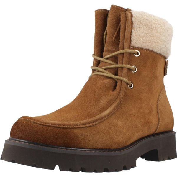 CARMELA 162717C Brązowy. Brązowe obuwie trekkingowe damskie Carmela. Za 406.90 zł.