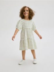 Sukienka w kratę - wielobarwny. Sukienki dziewczęce Reserved, bez wzorów, z bawełny, bez ramiączek. Za 79.99 zł.