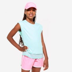 Koszulka sportowa dla dzieci Domyos 2 w 1. Niebieskie koszulki dziewczęce Decathlon, bez wzorów, z materiału, bez ramiączek. W wyprzedaży za 34.99 zł.