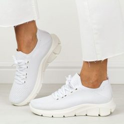 Białe sportowe buty damskie Potocki 01303. Białe buty sportowe na co dzień damskie POTOCKI, bez wzorów, z tkaniny, na fitness i siłownię. Za 69.00 zł.