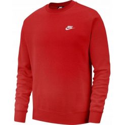 Bluza sportowa męska Nike Club Crew BB. Czerwone bluzy bez kaptura męskie Nike, bez wzorów, sportowe, bez kołnierzyka, bez ramiączek. Za 176.00 zł.