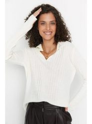 Trendyol Sweter w kolorze białym rozmiar: L. Białe swetry klasyczne damskie Trendyol, l, prążkowane, bez kołnierzyka. Za 65.99 zł.